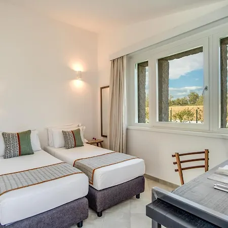 Cala Sinzias Otel 4*