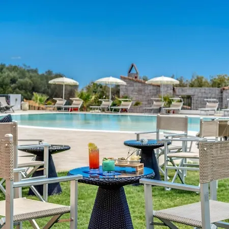 Cala Sinzias 4*