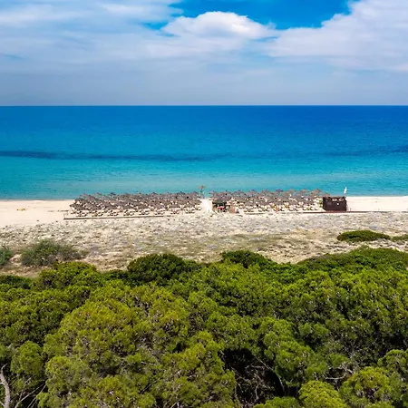 Cala Sinzias فندق 4*